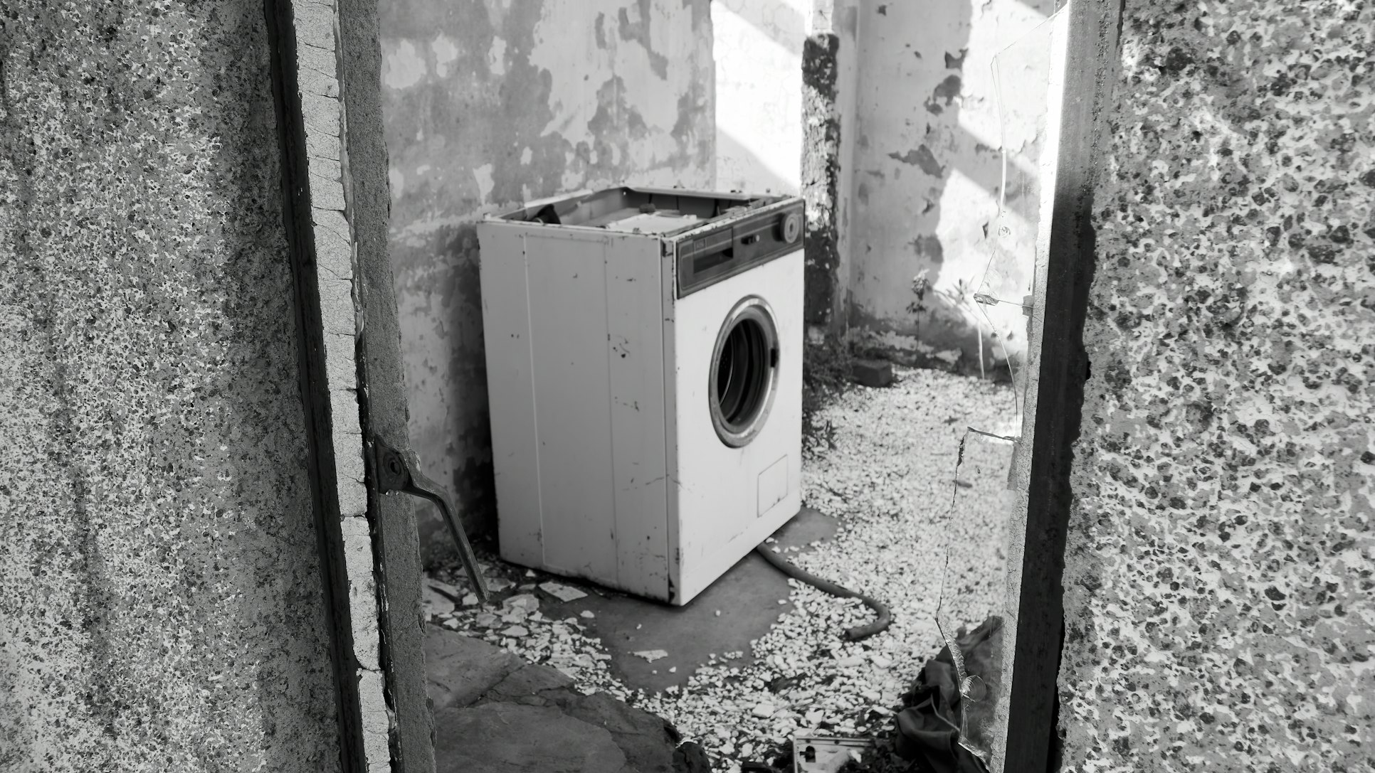 Appliance Disposal in Perth: How to Safely Get Rid of Old Appliances